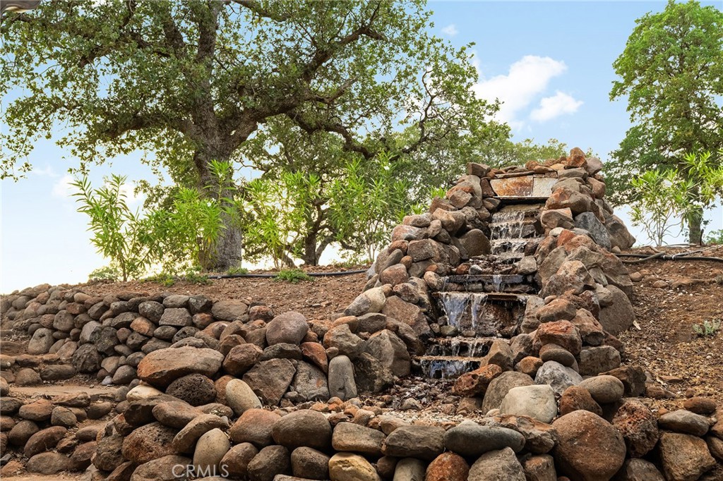 3560 Shadowtree Property Photo 41