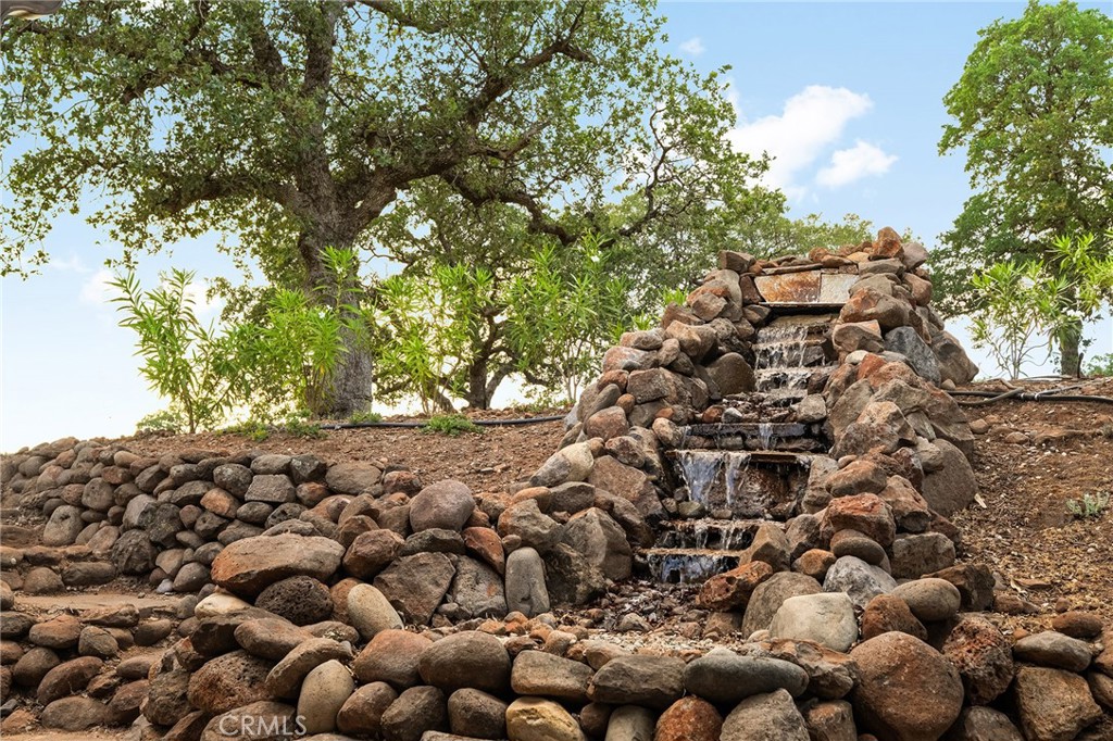 3560 Shadowtree Property Photo 41