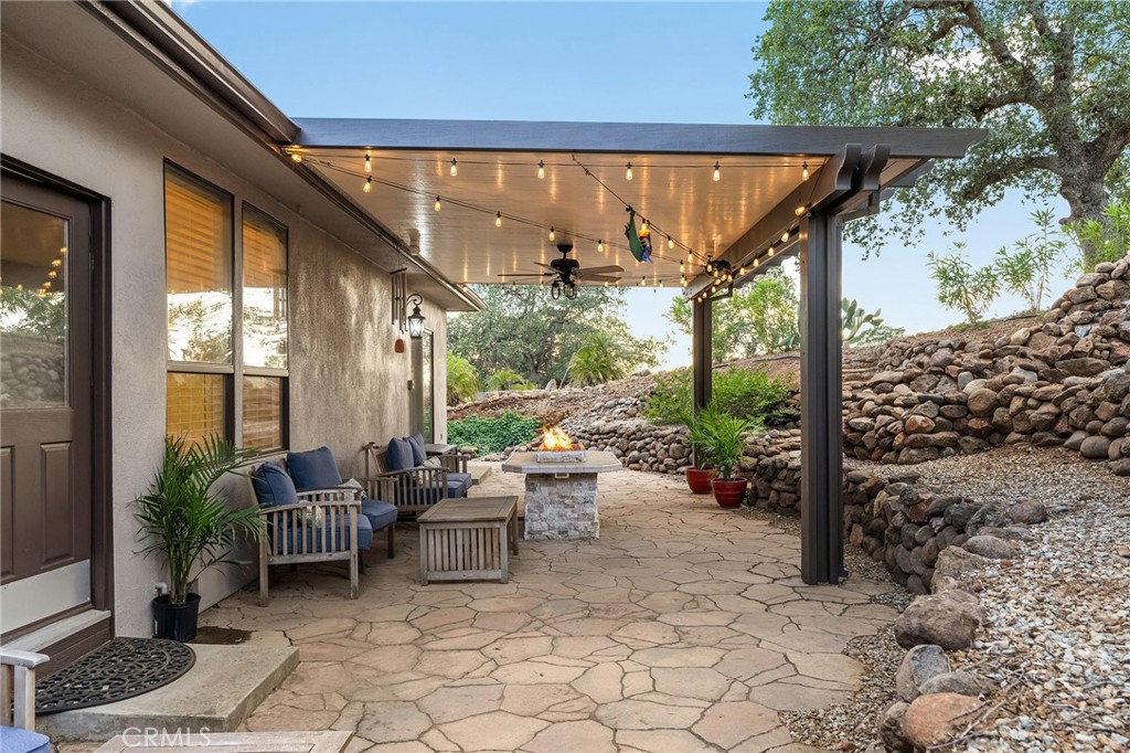 3560 Shadowtree Property Photo 42