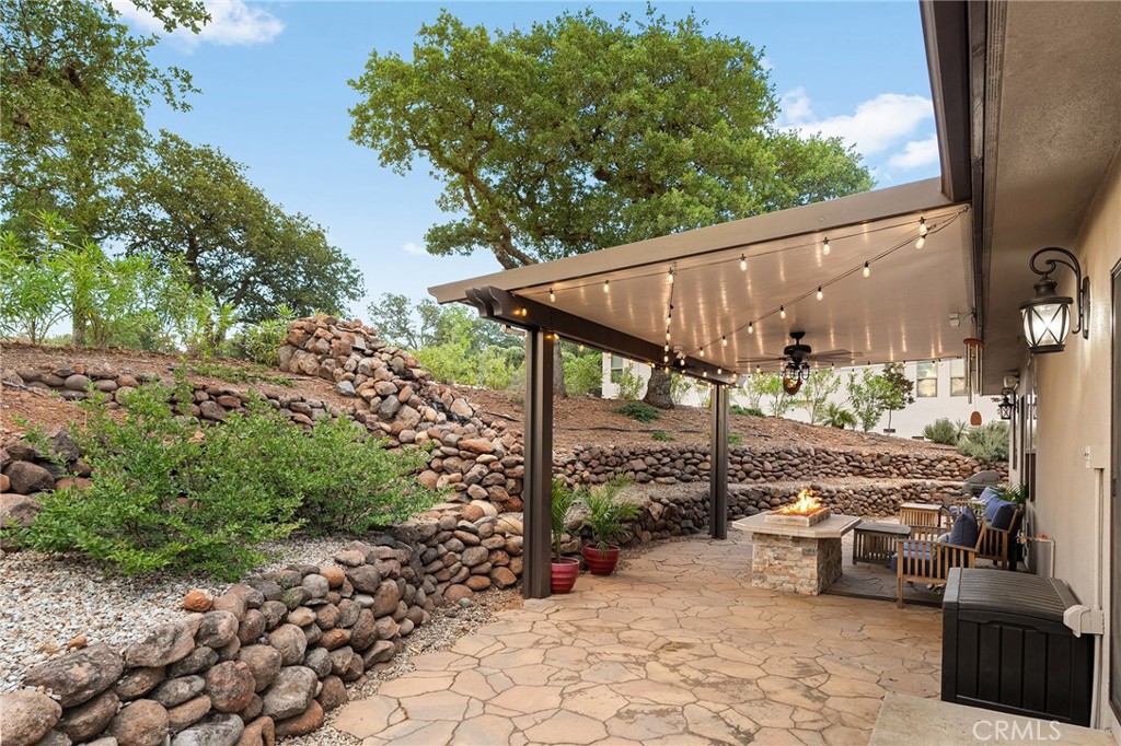 3560 Shadowtree Property Photo 43