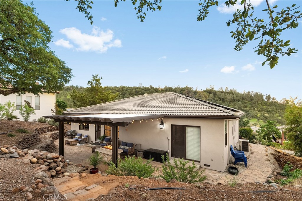 3560 Shadowtree Property Photo 45