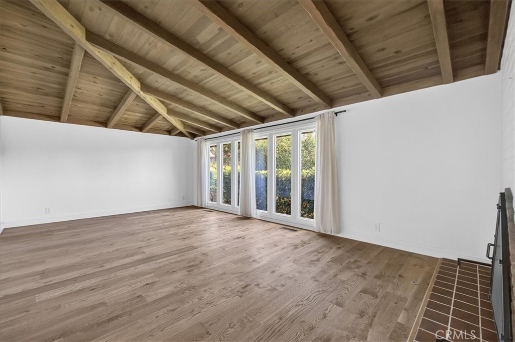 3 Pinecrest Property Photo 9
