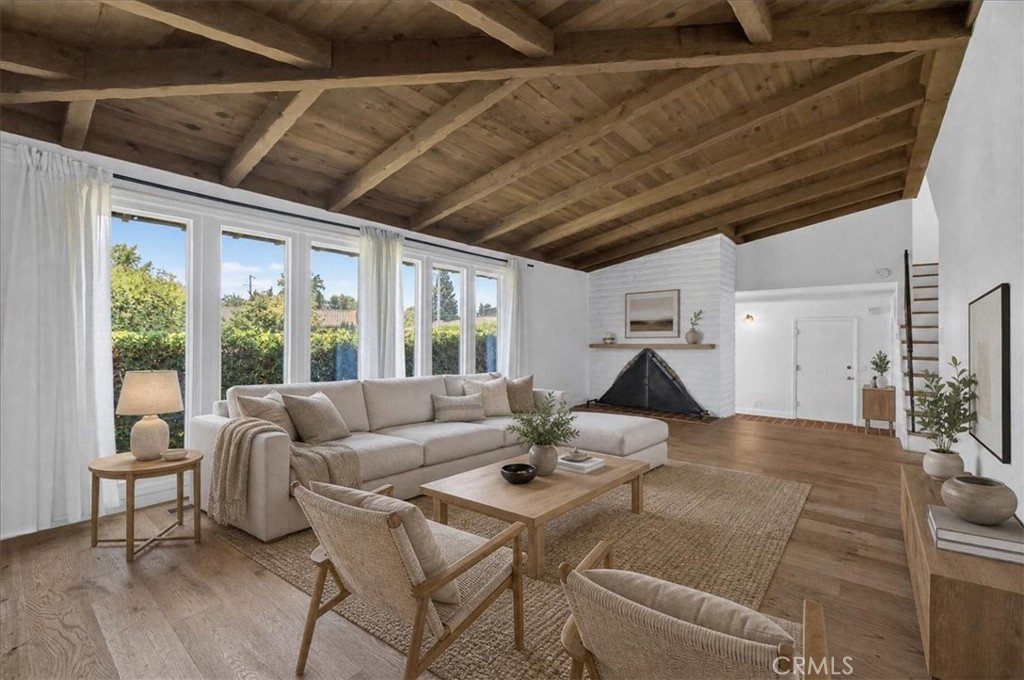 3 Pinecrest Property Photo 10