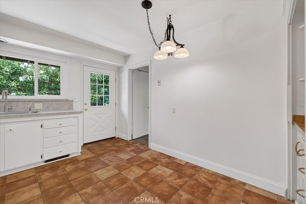 3 Pinecrest Property Photo 19