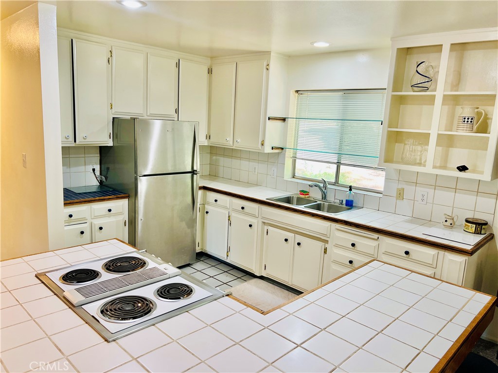 15793 Coutolenc Property Photo 10
