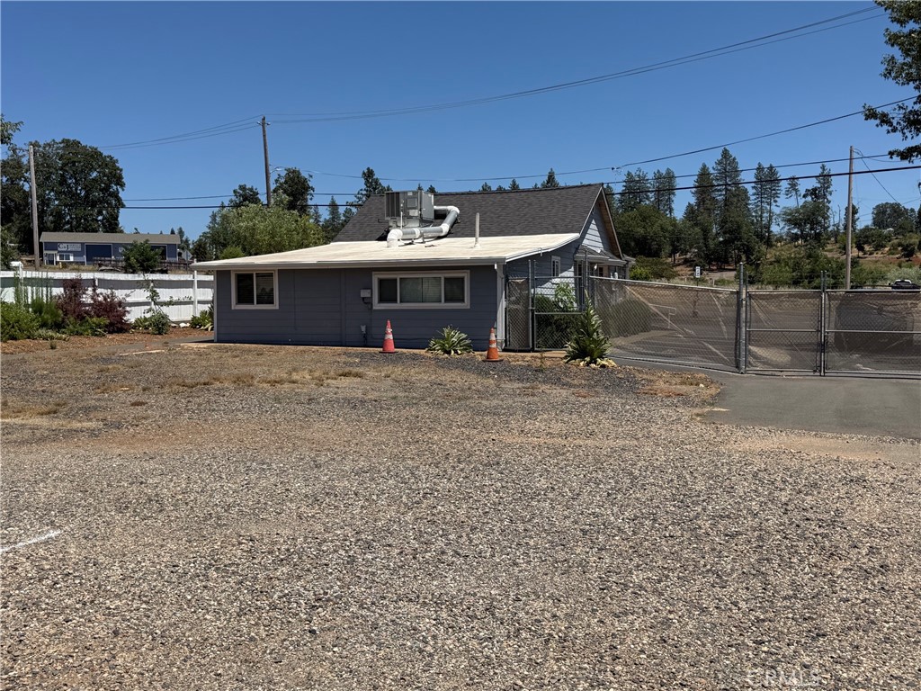 7671 Skyway Property Photo 16