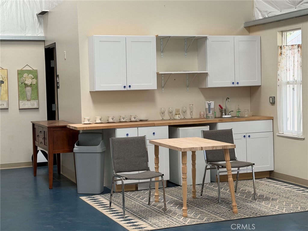 7671 Skyway Property Photo 20