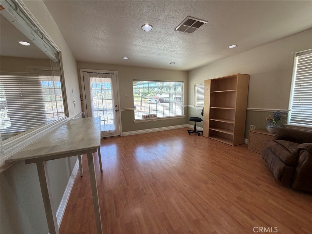 7671 Skyway Property Photo 36