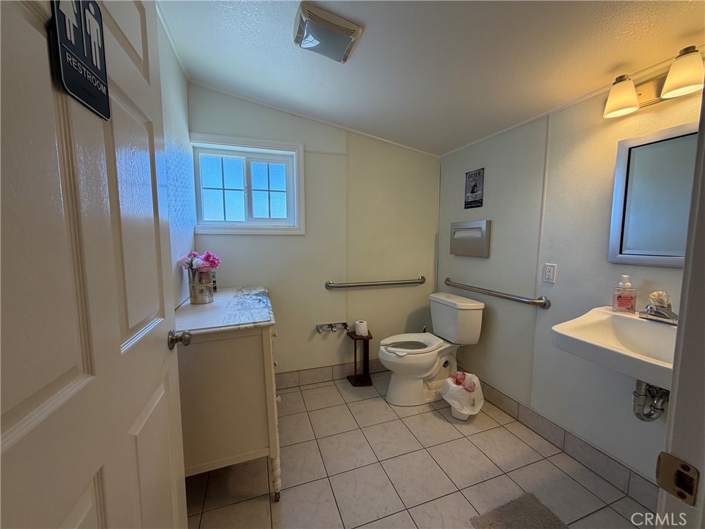 7671 Skyway Property Photo 41