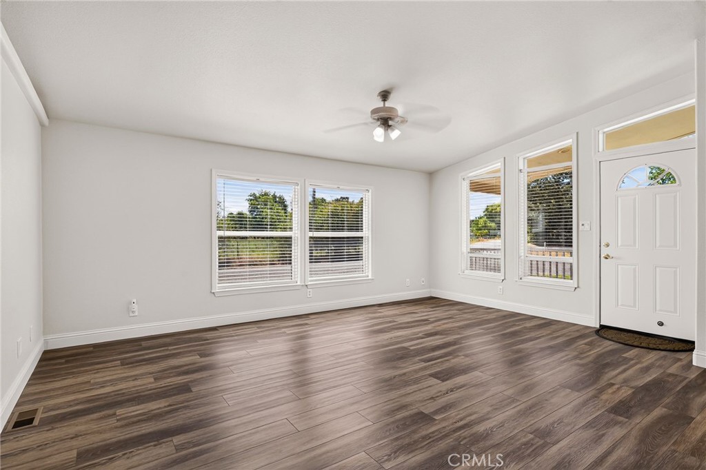 24930 68th Property Photo 18