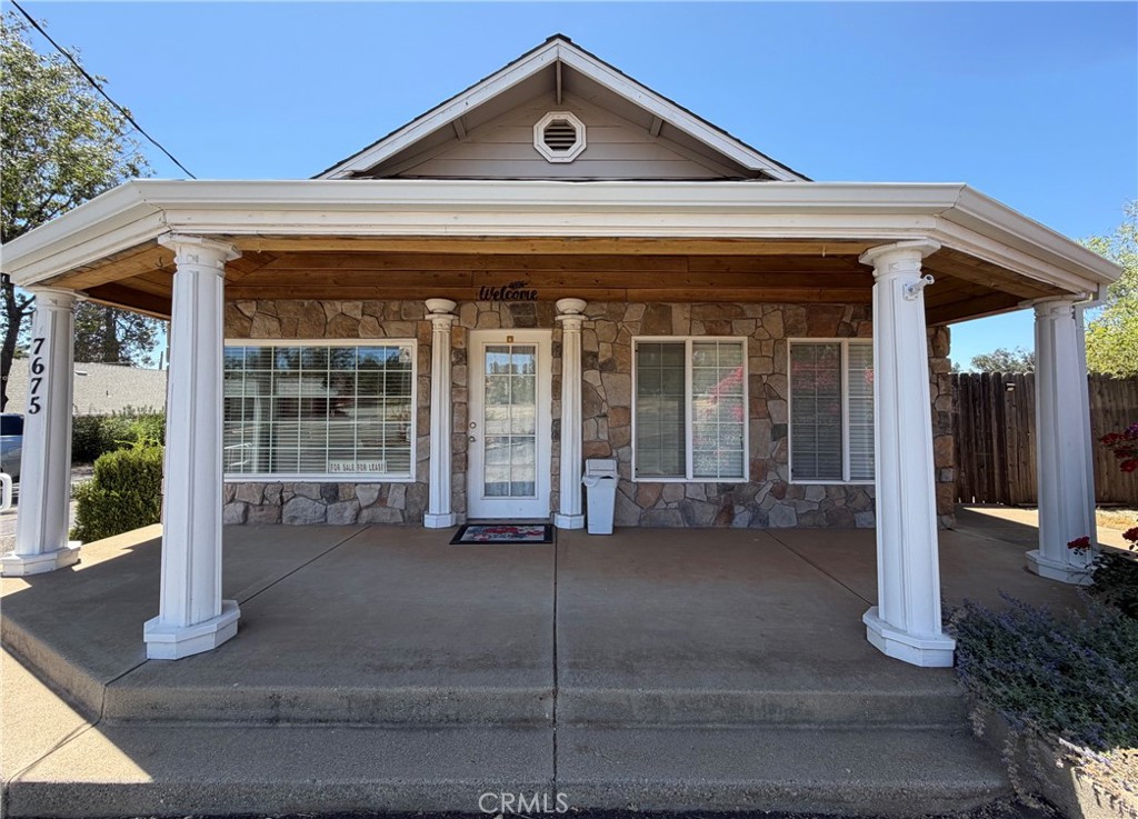 7675 Skyway Property Photo 4