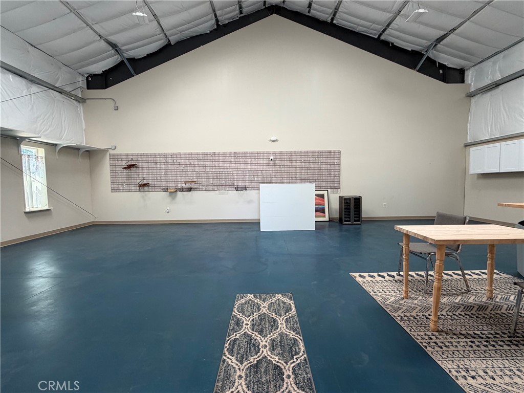 7671 Skyway Property Photo 7