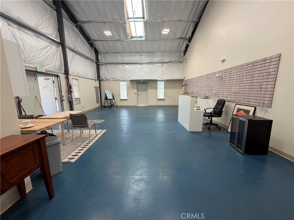 7671 Skyway Property Photo 16
