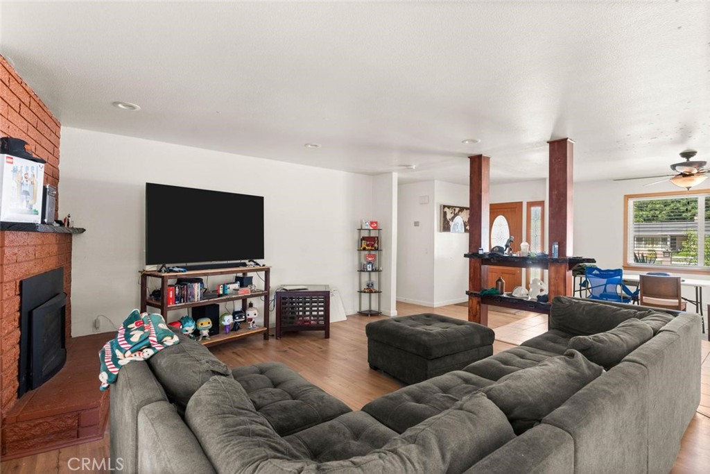 3524 Bridle Property Photo 6