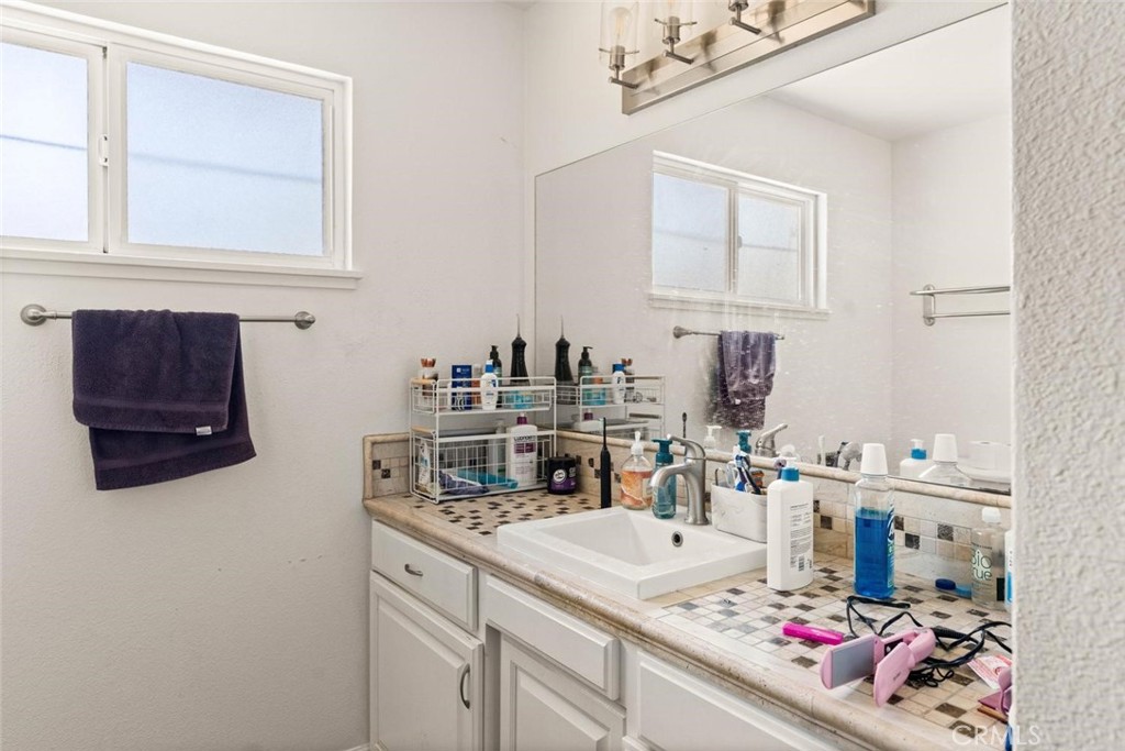 3524 Bridle Property Photo 21