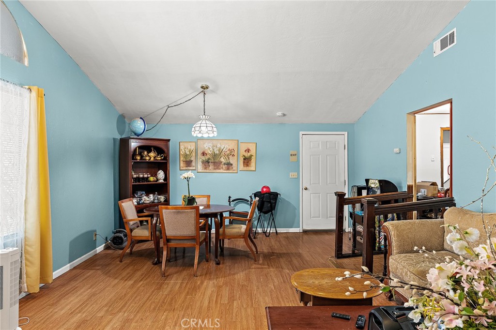 2153 4th Street Property Photo 4