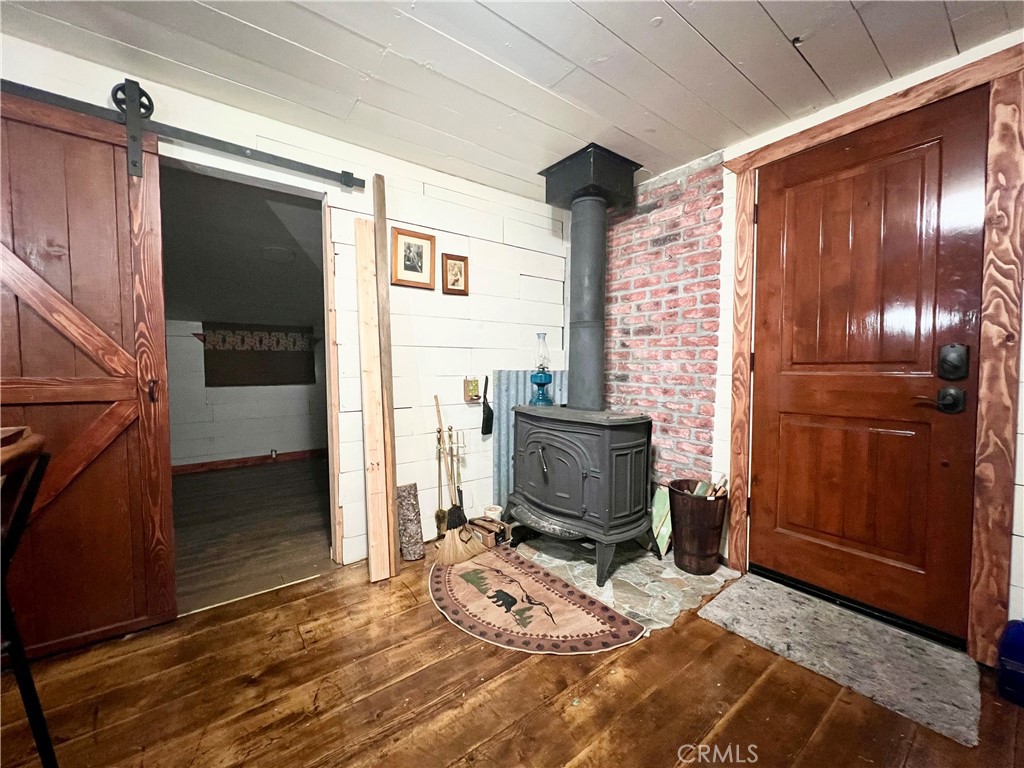21120 Pot Hole Property Photo 3