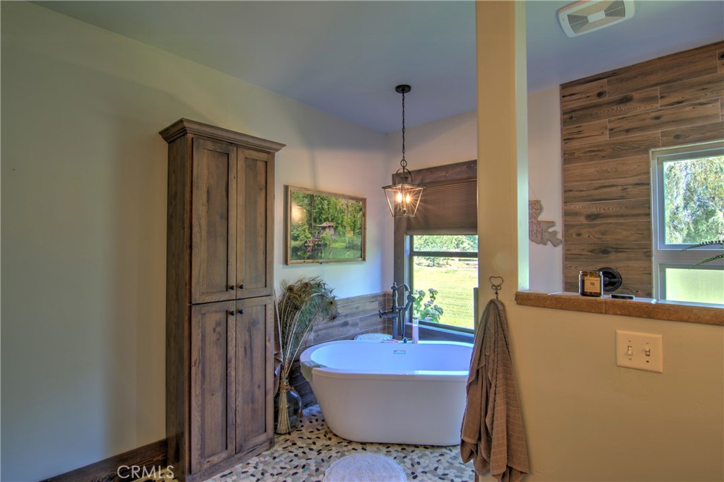 8176 County Road 44 Property Photo 22
