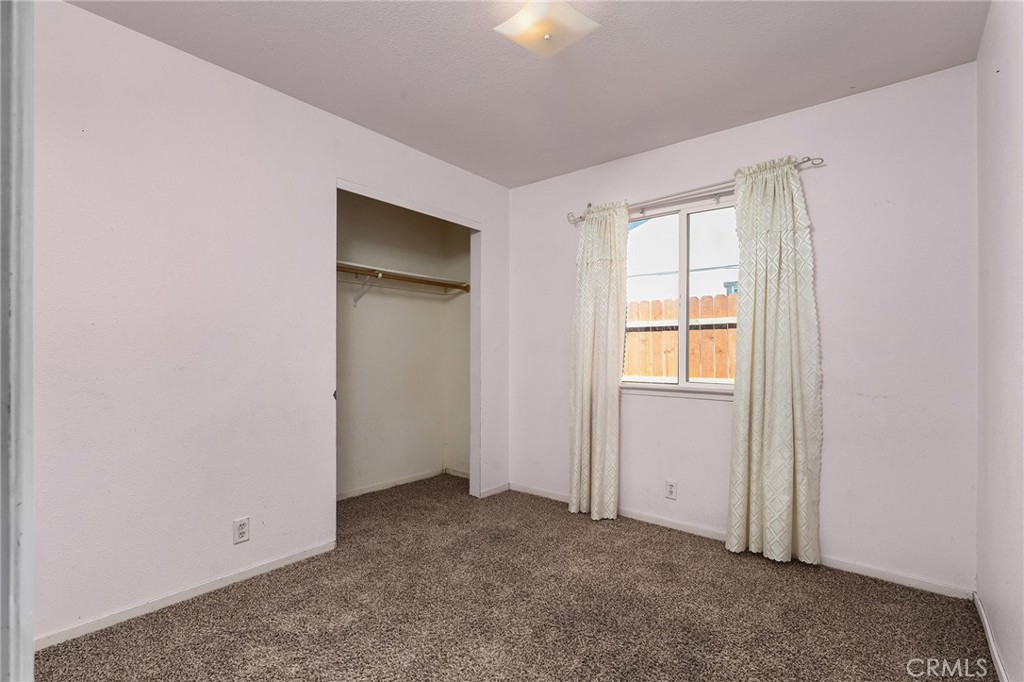 1033 Date Street Property Photo 27