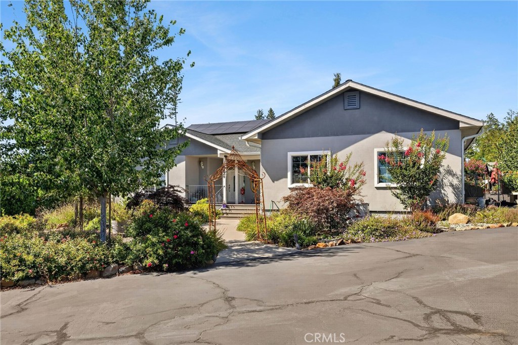 6226 Graham Property Photo 1