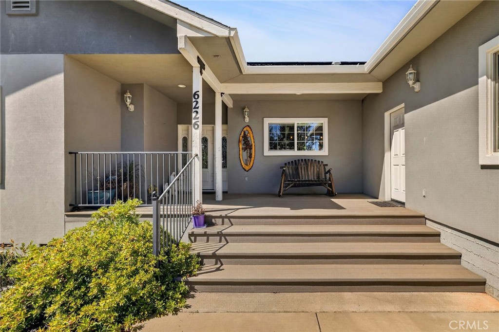 6226 Graham Property Photo 6