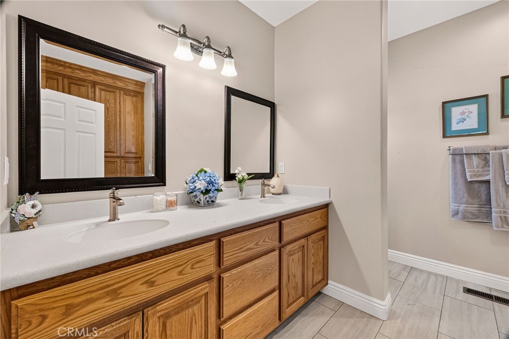 6226 Graham Property Photo 46