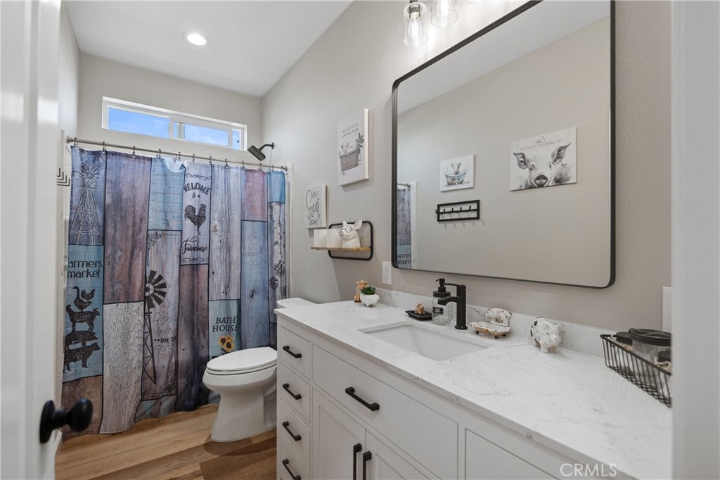 689 Apricot Circle Property Photo 12