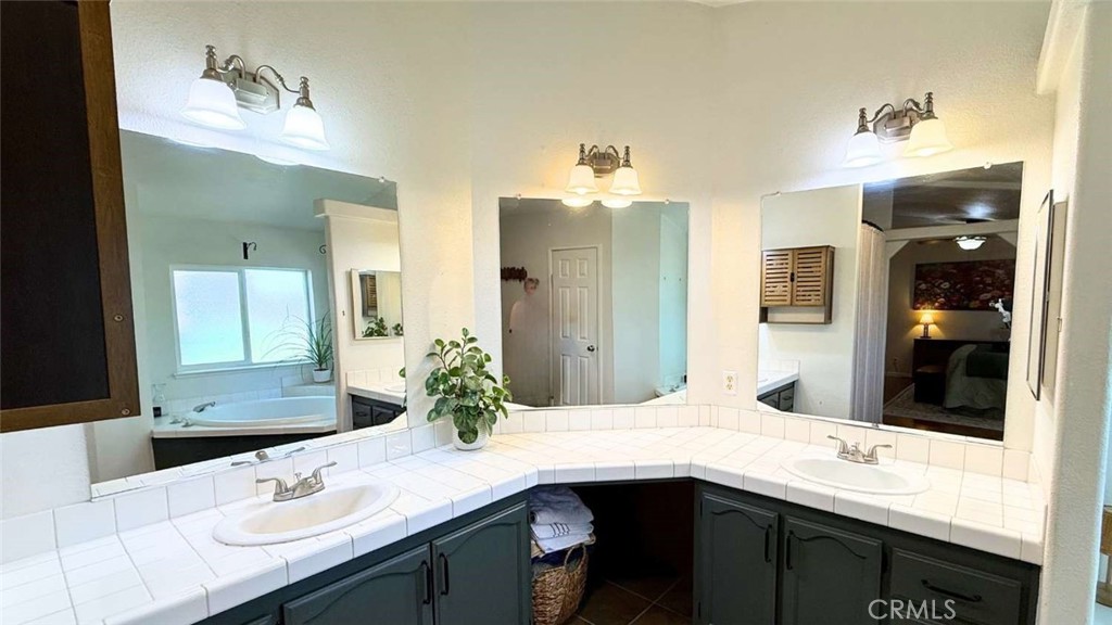 5438 Cana Property Photo 24