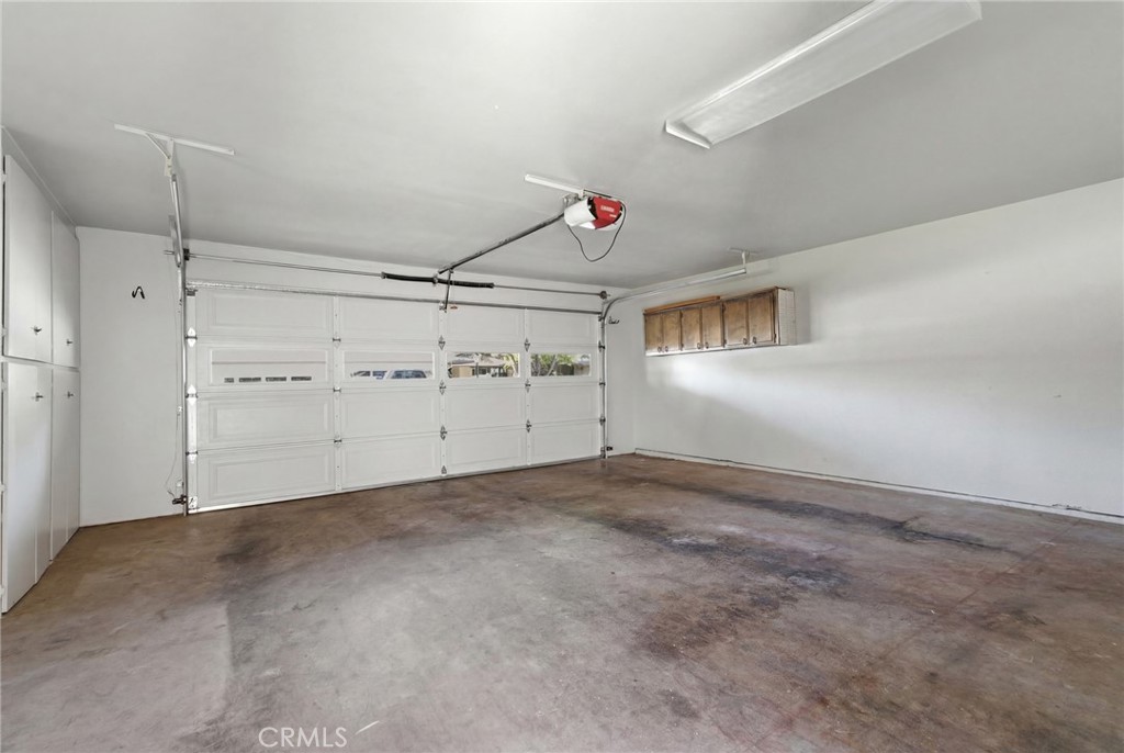 31 Northwood Commons Property Photo 40