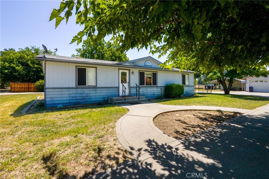 13742 Trinity Property Photo 2