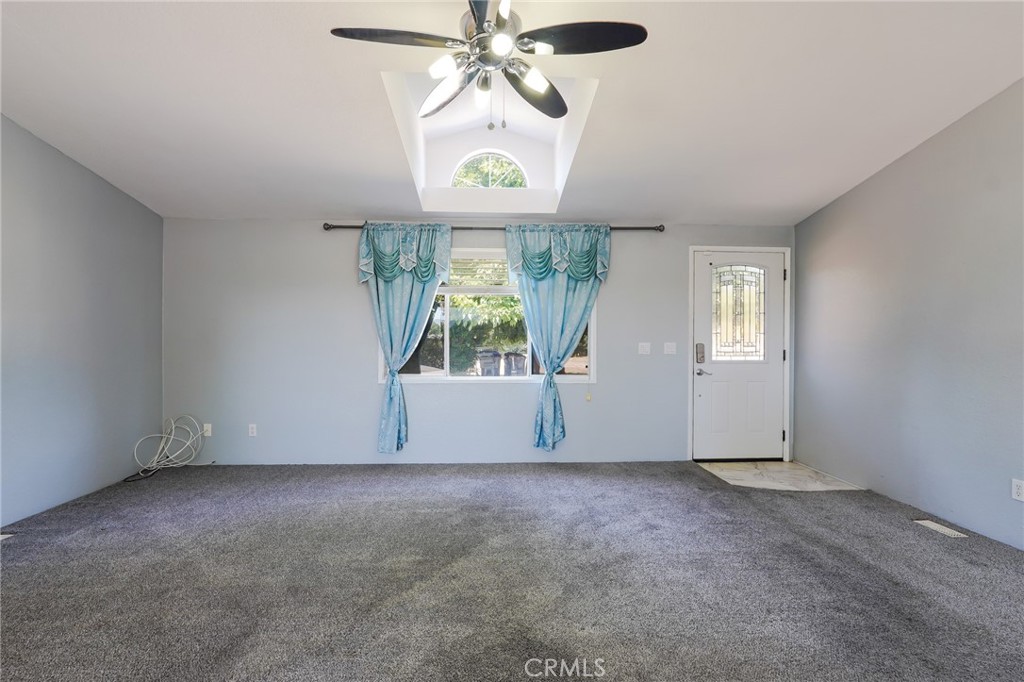 13742 Trinity Property Photo 5