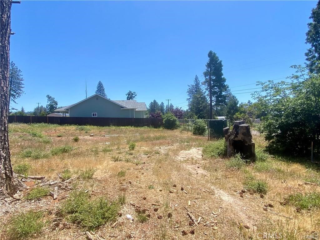 14166 Creston Property Photo 3
