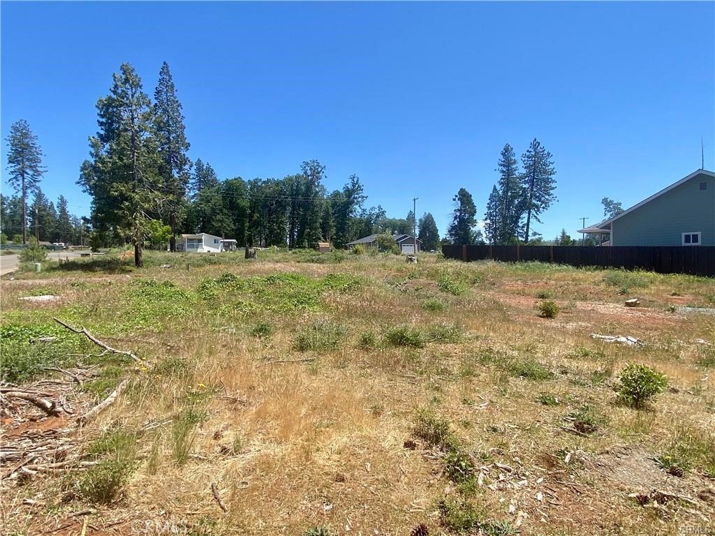 14166 Creston Property Photo 4