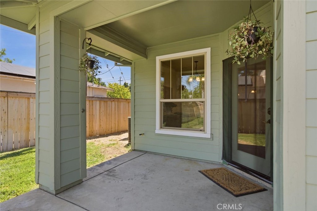 1192 Filbert Ave Property Photo 36