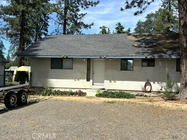 21729 2nd Property Photo 3