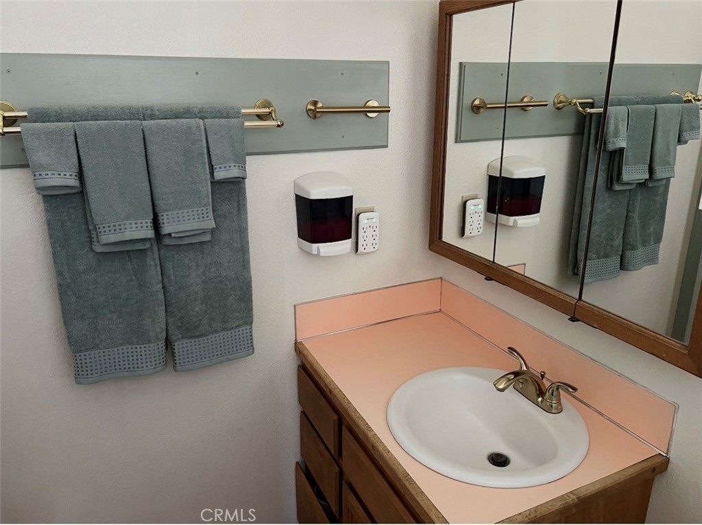 21729 2nd Property Photo 7