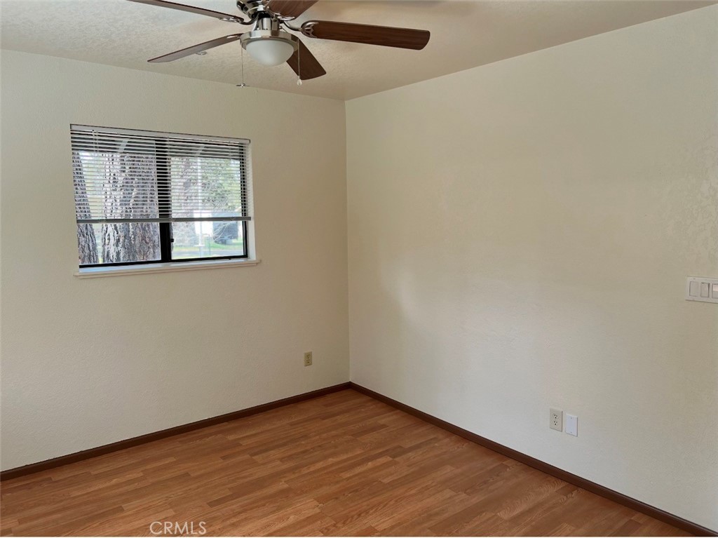 21729 2nd Property Photo 11