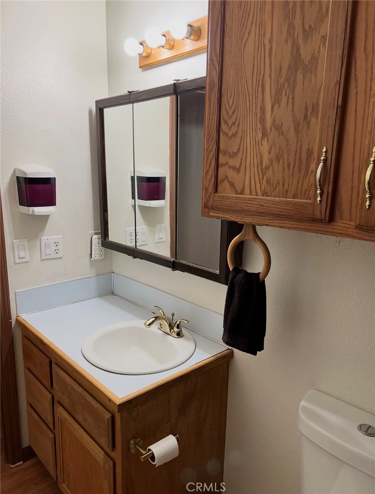 21729 2nd Property Photo 13