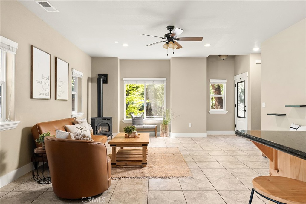 18 Overseer Court Property Photo 7