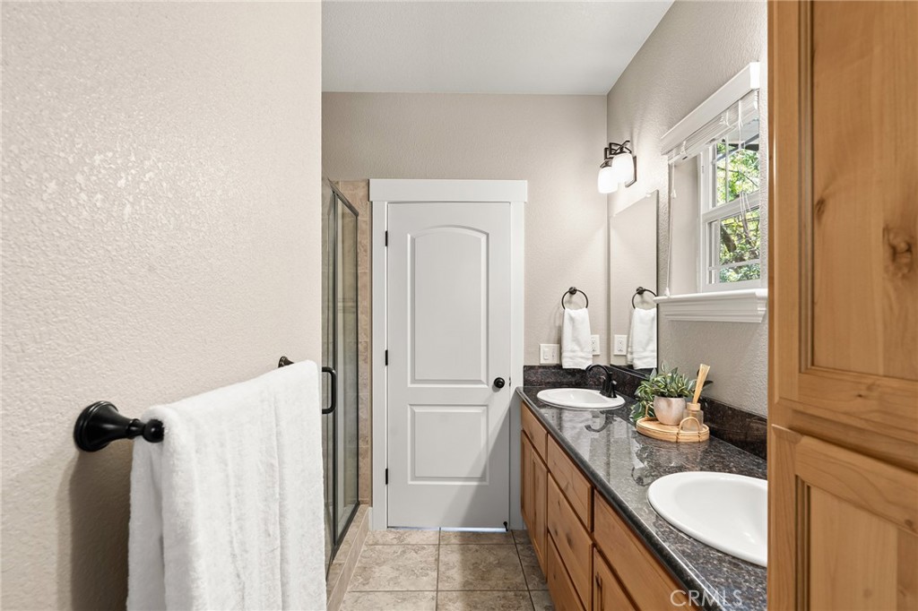 18 Overseer Court Property Photo 29