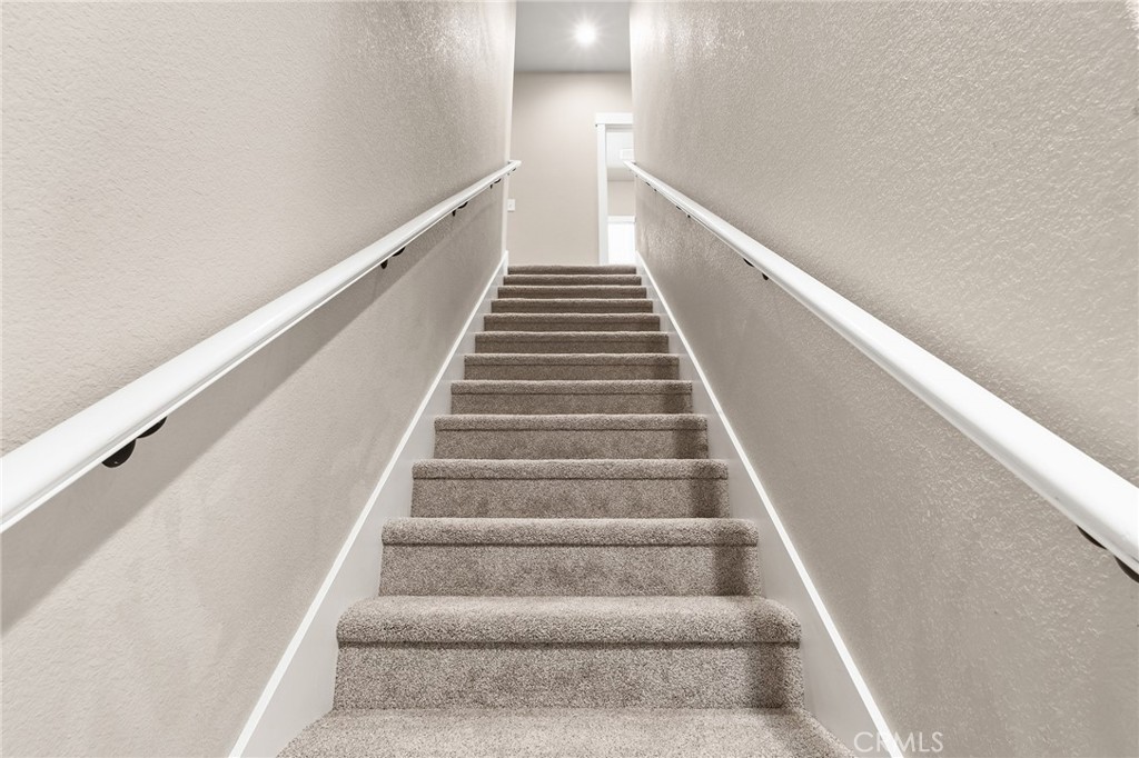 18 Overseer Court Property Photo 35
