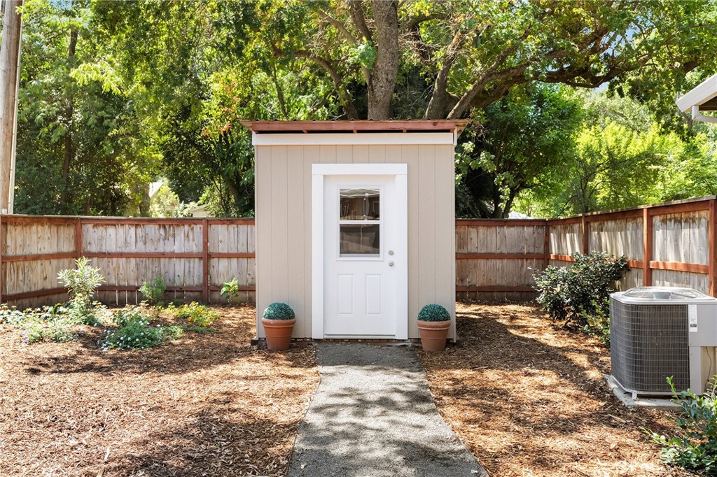 18 Overseer Court Property Photo 44