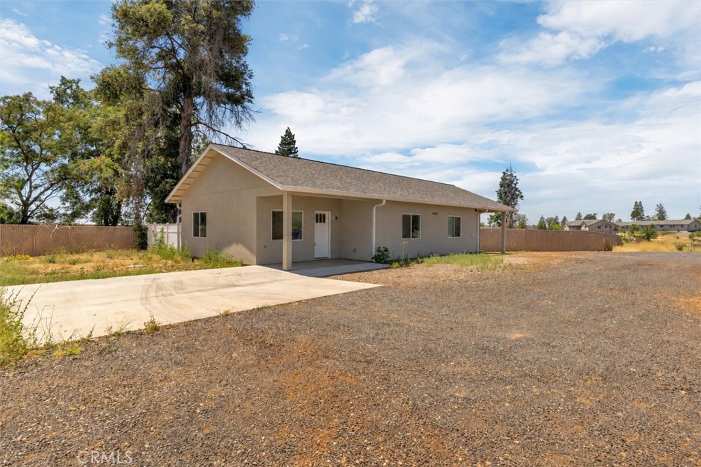 5522 Clark Property Photo 1