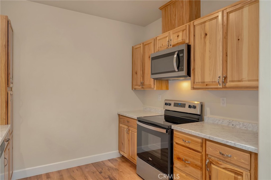 5522 Clark Property Photo 7
