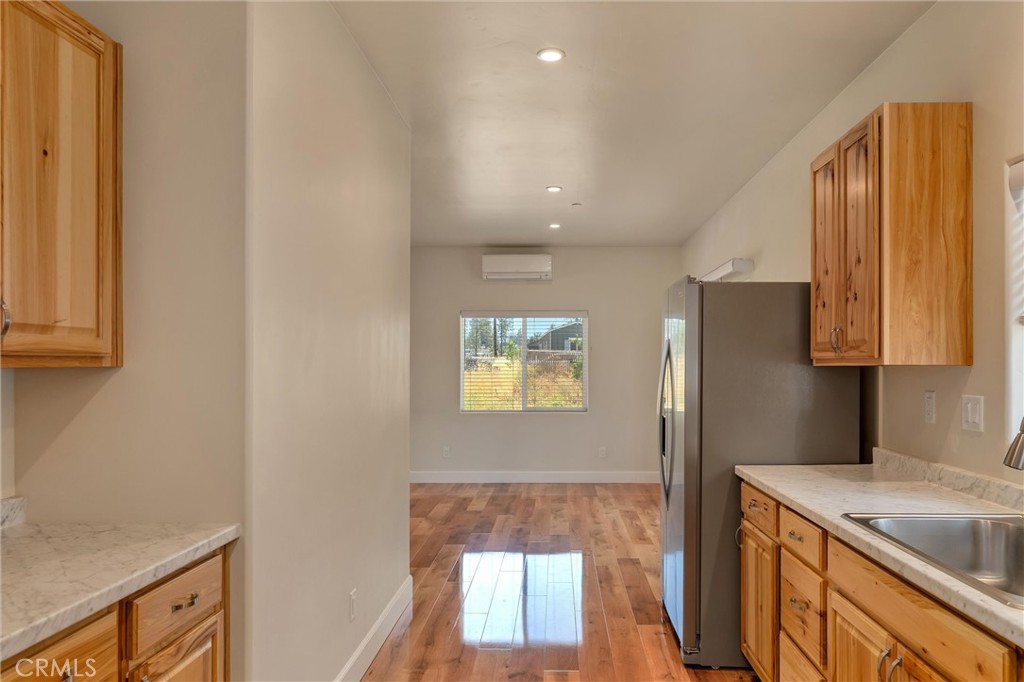 5522 Clark Property Photo 8