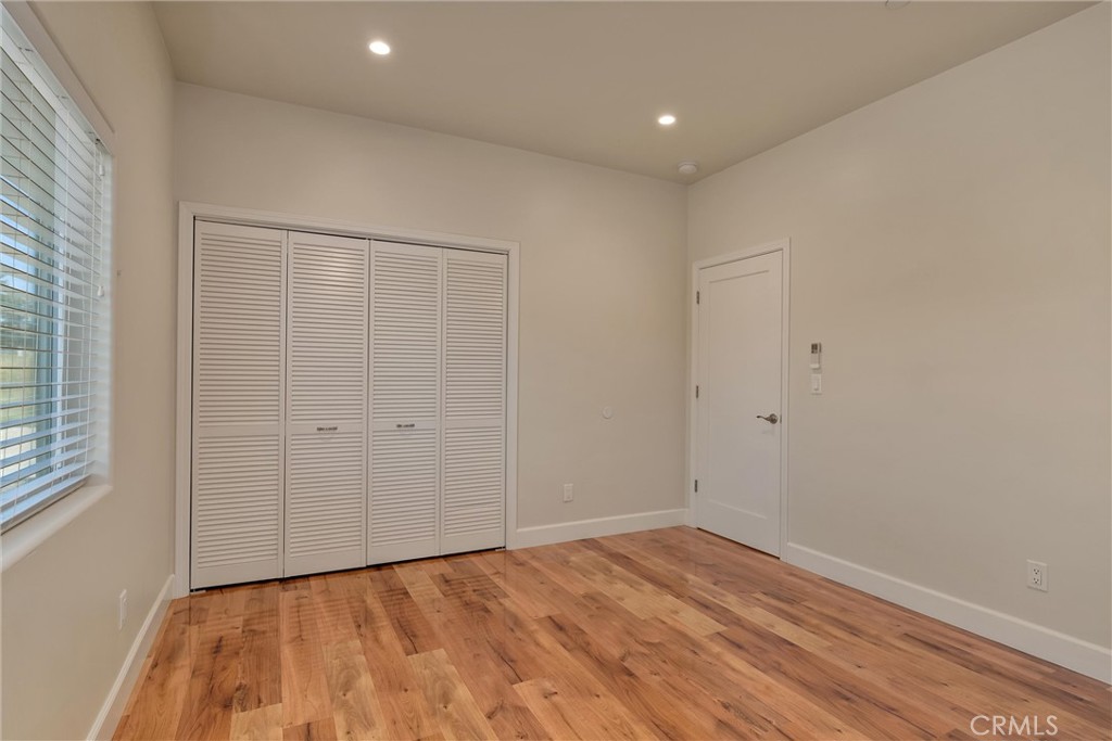 5522 Clark Property Photo 12
