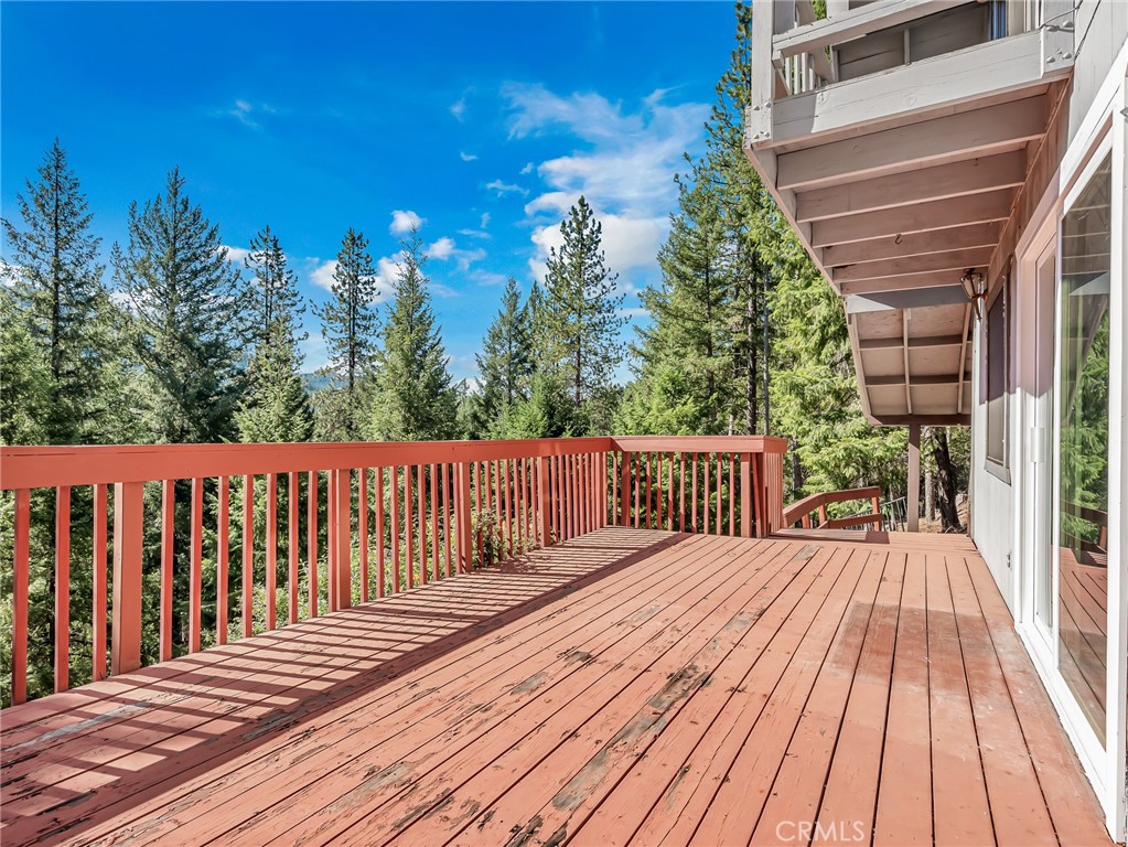 271 Millview Drive Property Photo 1