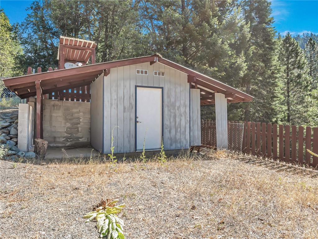 271 Millview Drive Property Photo 8