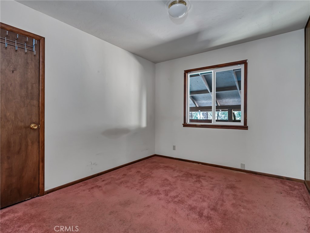 271 Millview Drive Property Photo 28