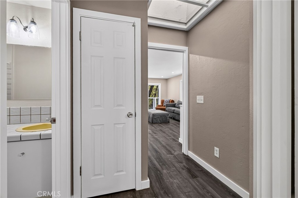 5082 Pine Property Photo 16